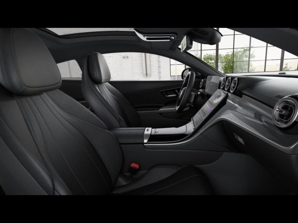 Mercedes-Benz CLE 300 4M Coupé AMG Distronic Panorama 360°