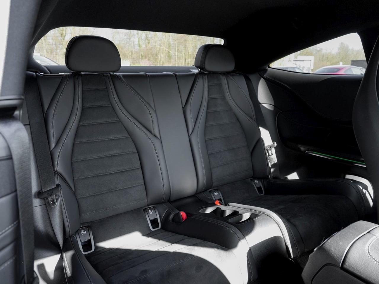 Mercedes-Benz CLE 300 4M Coupé AMG Night Distronic Memory 360°