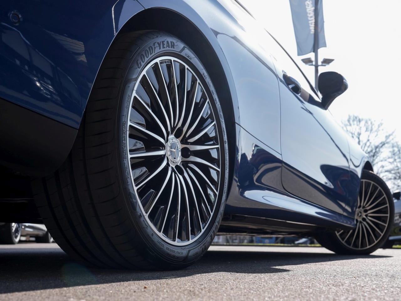 Mercedes-Benz CLE 300 4M Coupé AMG Night Distronic Memory 360°