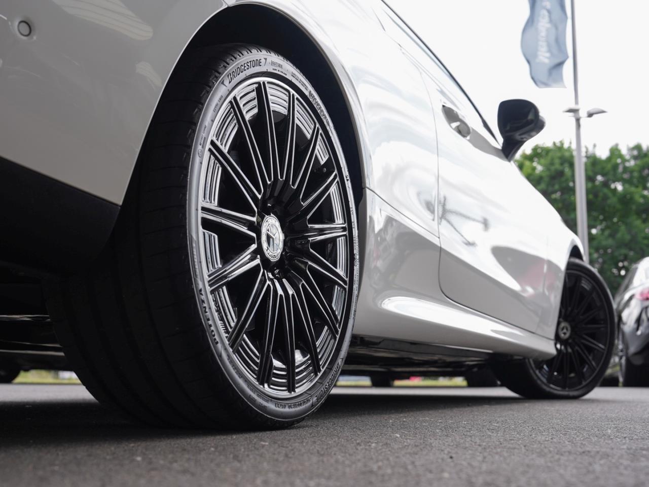 Mercedes-Benz CLE 450 4M Coupé AMG Night Panorama HeadUp 360°