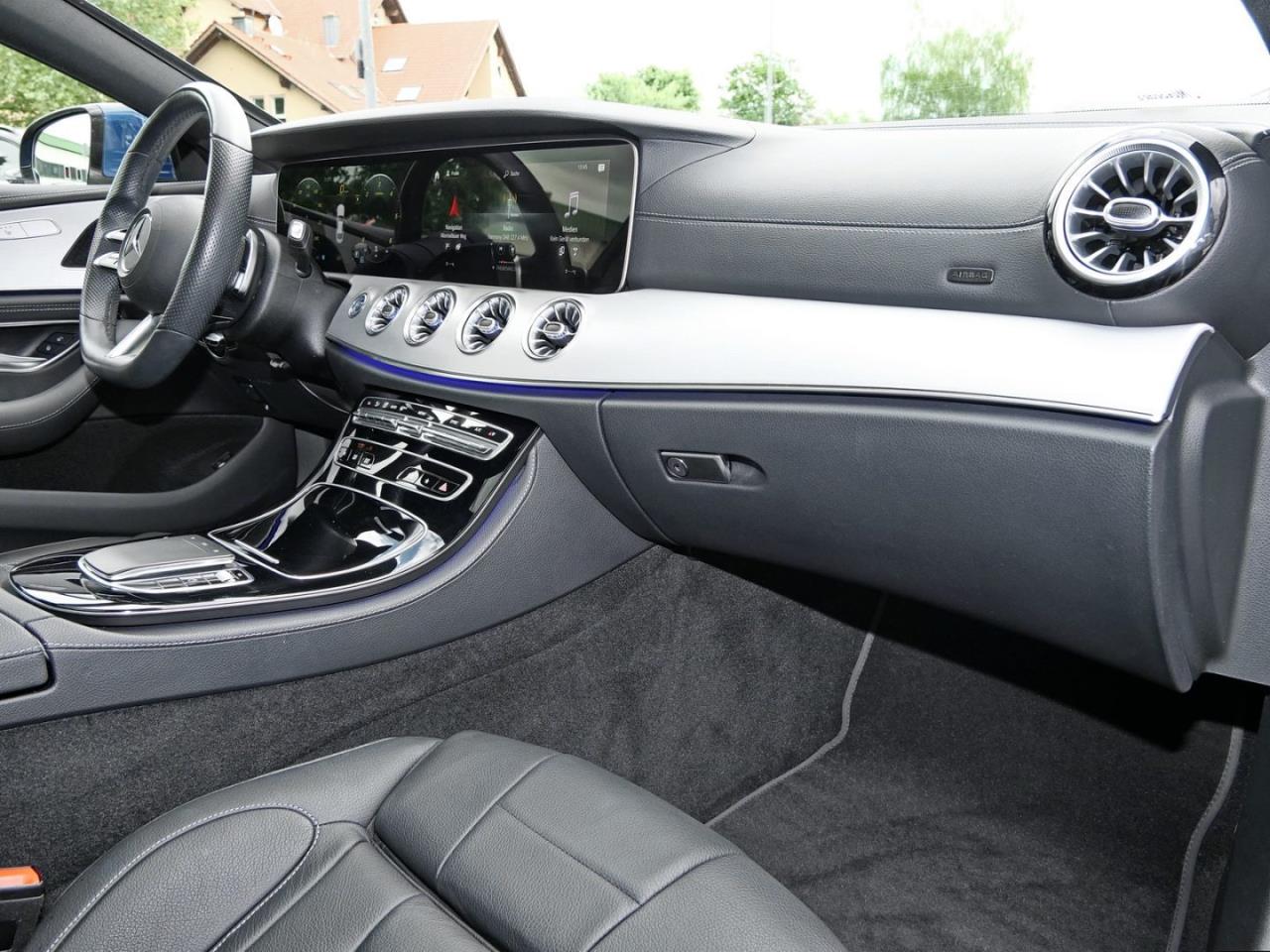 Mercedes-Benz CLS 400 d 4M AMG Distronic Schiebedach 360°