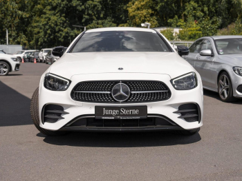 Mercedes-Benz E 300 Coupé AMG Night MBUXNavi+ Burmester 360°