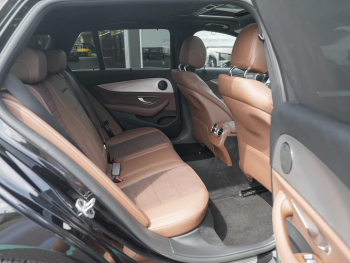 Mercedes-Benz E 200 d T Avantgarde Schiebedach Standhzg Kamera
