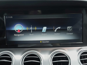 Mercedes-Benz E 200 d T Avantgarde Schiebedach Standhzg Kamera