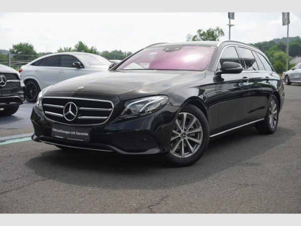Mercedes-Benz E 200 d T Avantgarde Schiebedach Standhzg Kamera