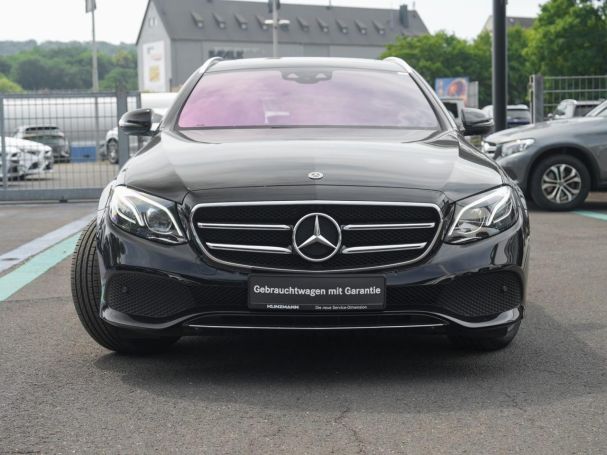 Mercedes-Benz E 200 d T Avantgarde Schiebedach Standhzg Kamera