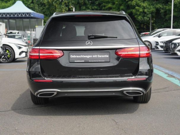 Mercedes-Benz E 200 d T Avantgarde Schiebedach Standhzg Kamera