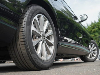 Mercedes-Benz E 200 d T Avantgarde Schiebedach Standhzg Kamera