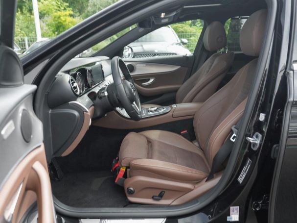 Mercedes-Benz E 200 d T Avantgarde Schiebedach Standhzg Kamera