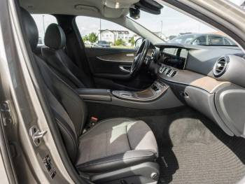 Mercedes-Benz E 220 d 4M T All-Terrain Avantgarde Kamera EasyP