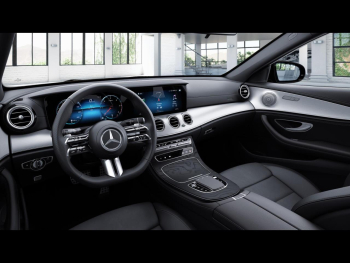 Mercedes-Benz E 220 d 4M T AMG Night Kamera Burmester Easy-P