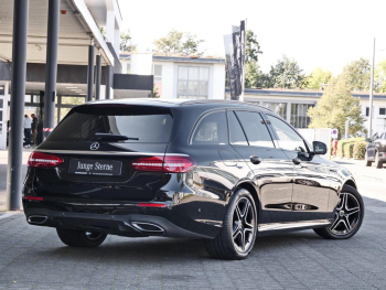 Mercedes-Benz E 220 d 4M T AMG Night Distronic+ 360° Widescreen