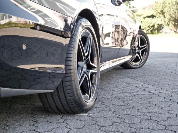 Mercedes-Benz E 220 d 4M T AMG Night Distronic+ 360° Widescreen