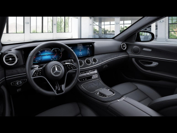 Mercedes-Benz E 220 d T Avantgarde MBUXNavi+ Kamera Easy-P AHK