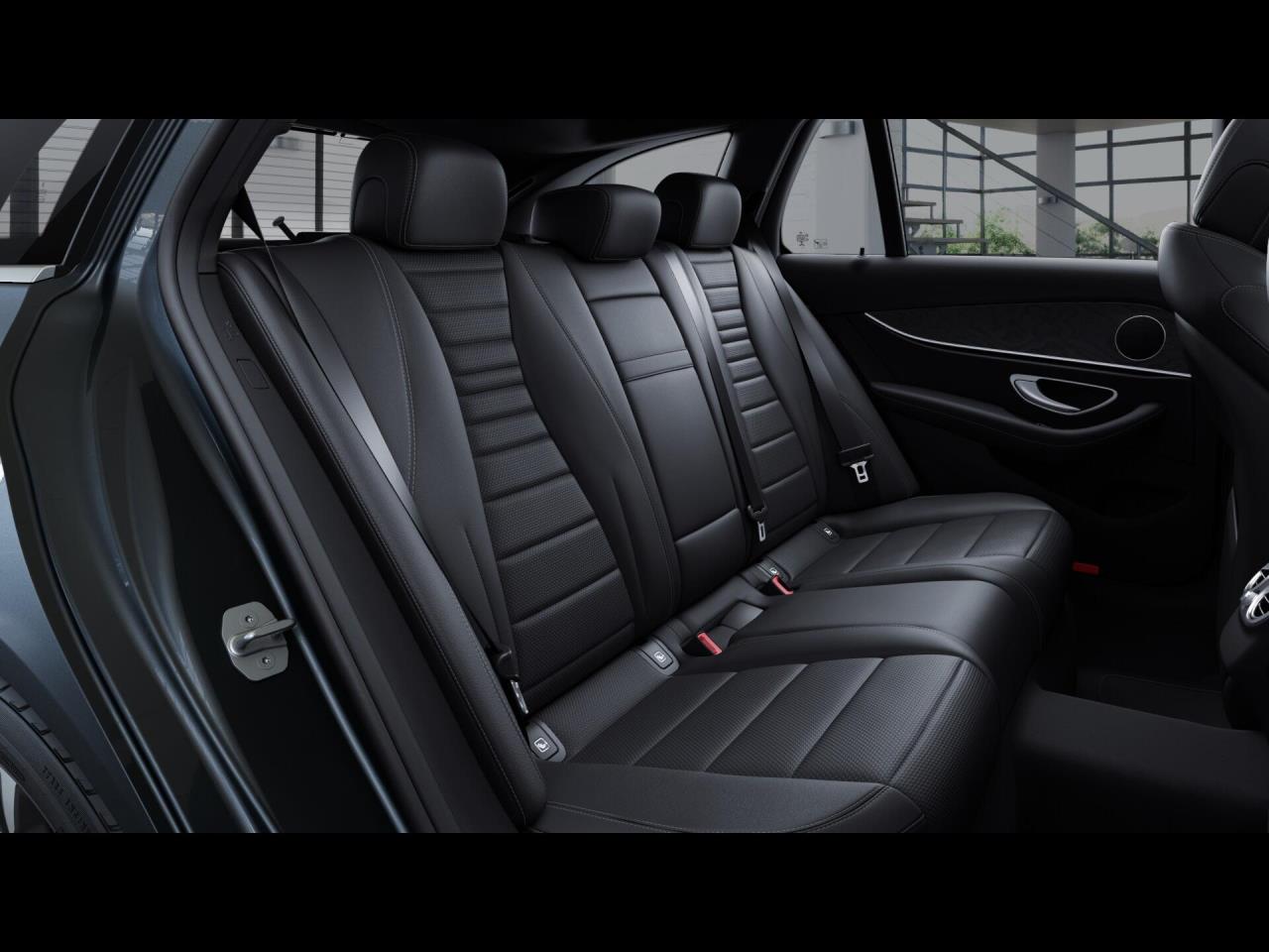 Mercedes-Benz E 220 d T Avantgarde MBUXNavi+ Kamera Easy-P AHK