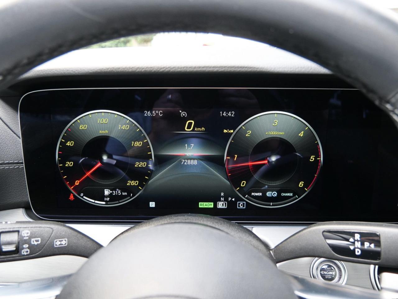 Mercedes-Benz E 300 d 4M T AMG Night Panorama Easy-P 360° AHK