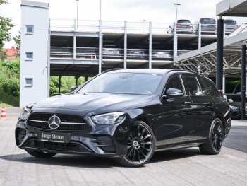 Mercedes-Benz E 300 d 4M T AMG Night Panorama Easy-P 360° AHK
