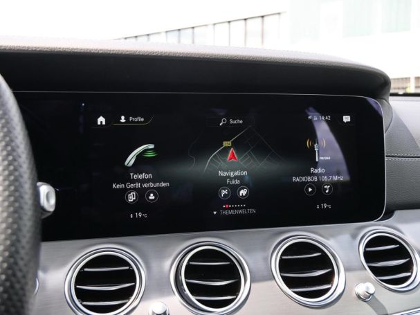 Mercedes-Benz E 300 d 4M T AMG Night Panorama Easy-P 360° AHK