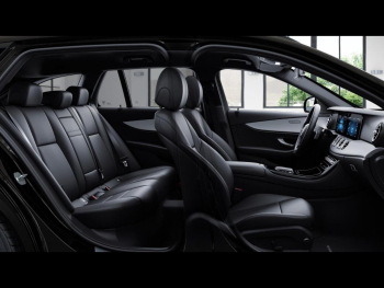 Mercedes-Benz E 300 d 4M T Avantgarde Night Kamera EasyP AHK