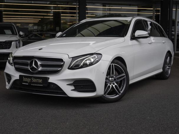Mercedes-Benz E 300 d T AMG Schiebedach Kamera Totwinkel EasyP