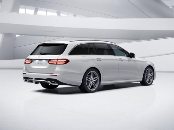 Mercedes-Benz E 300 d T AMG Schiebedach Kamera Totwinkel EasyP