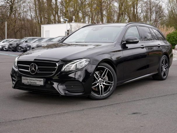 Mercedes-Benz E 300 d T AMG Night Distronic+ Kamera HUD