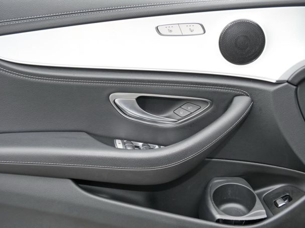 Mercedes-Benz E 300 de 4M T AMG Night Panorama Kamera EasyPack