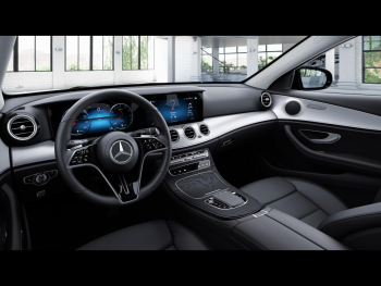Mercedes-Benz E 300 de T Avantgarde Distronic+ Panorama Navi