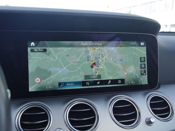 Mercedes-Benz E 300 de T Avantgarde Distronic+ Widescreen Navi