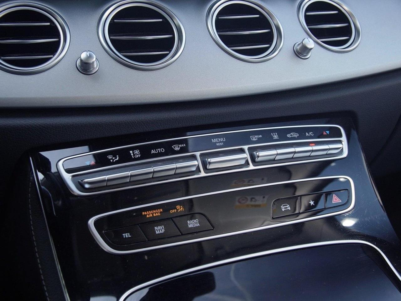 Mercedes-Benz E 300 de T Avantgarde Distronic+ Widescreen Navi