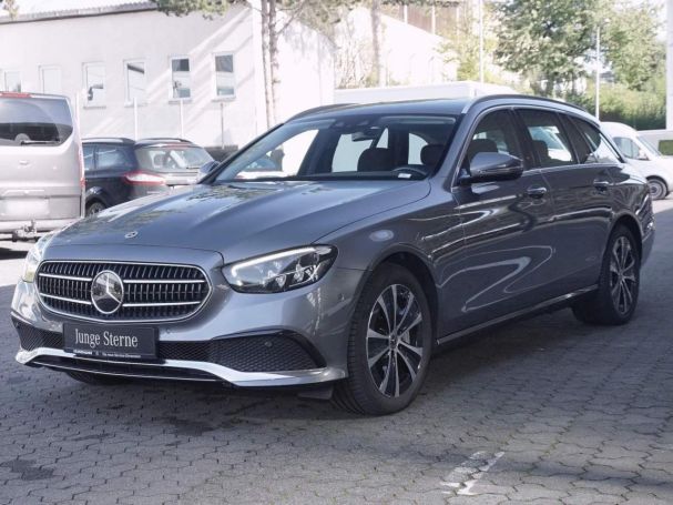 Mercedes-Benz E 300 de T Avantgarde Distronic+ Widescreen Navi