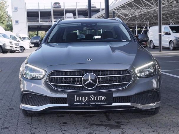 Mercedes-Benz E 300 de T Avantgarde Distronic+ Widescreen Navi