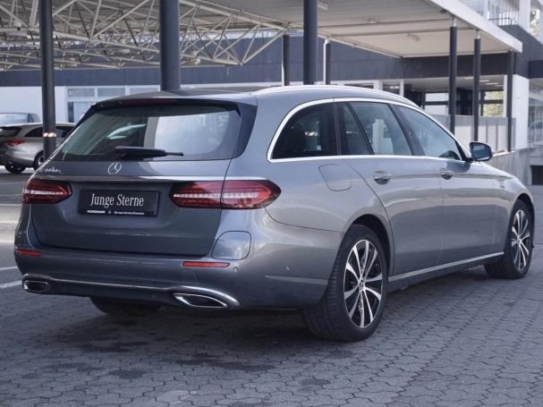 Mercedes-Benz E 300 de T Avantgarde Distronic+ Widescreen Navi