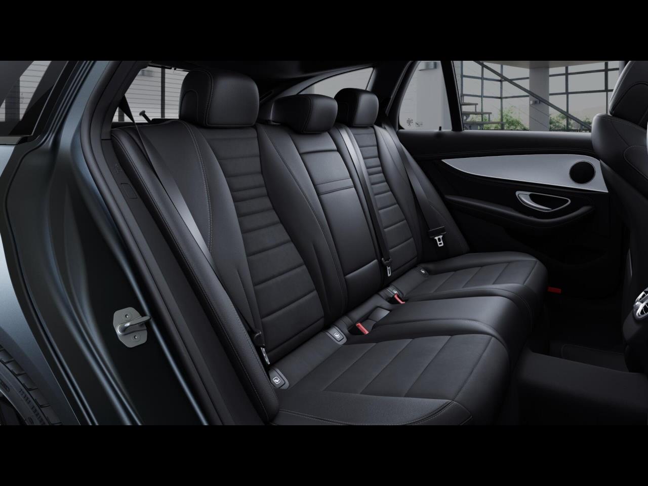 Mercedes-Benz E 300 e T AMG Night Distronic+ Kamera Easy-Pack