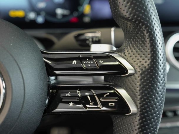 Mercedes-Benz E 300 e T AMG Night Panorama MBUX Navi+ 360°