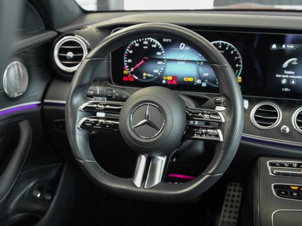 Mercedes-Benz E 300 e T AMG Night Panorama MBUX Navi+ 360°