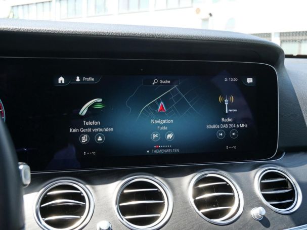 Mercedes-Benz E 300 e T AMG Night Schiebedach Easy-P 360° AHK