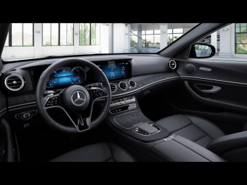 Mercedes-Benz E 300 e T AMG Night Schiebedach Easy-P 360° AHK