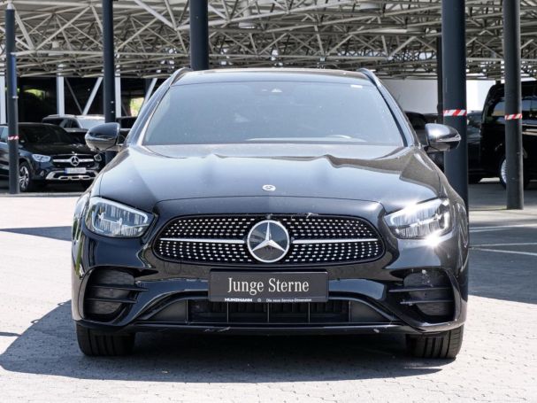 Mercedes-Benz E 300 e T AMG Night Schiebedach Easy-P 360° AHK