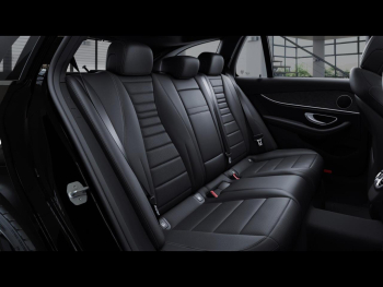 Mercedes-Benz E 300 e T AMG Night Schiebedach Easy-P 360° AHK