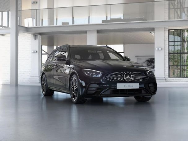 Mercedes-Benz E 300 e T AMG Night Schiebedach Easy-P 360° AHK