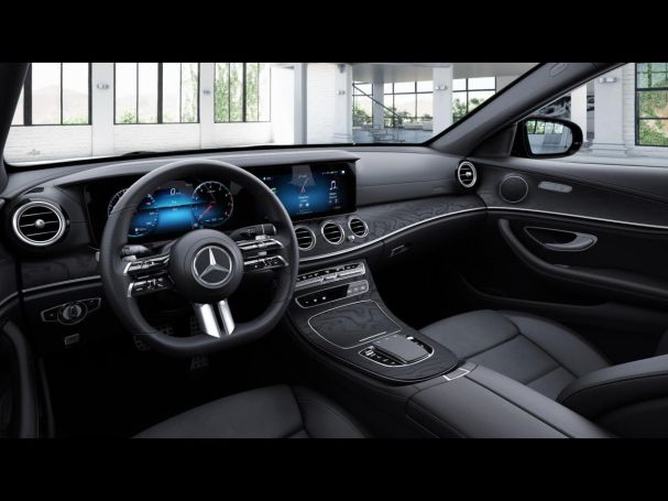 Mercedes-Benz E 300 T AMG Night Distronic+ Easy-Pack 360°