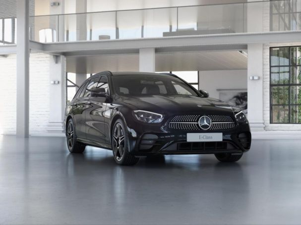 Mercedes-Benz E 300 T AMG Night Distronic+ Easy-Pack 360°