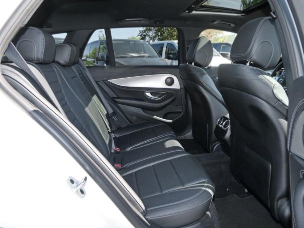 Mercedes-Benz E 350 d T AMG Night Distronic+ Schiebedach AHK