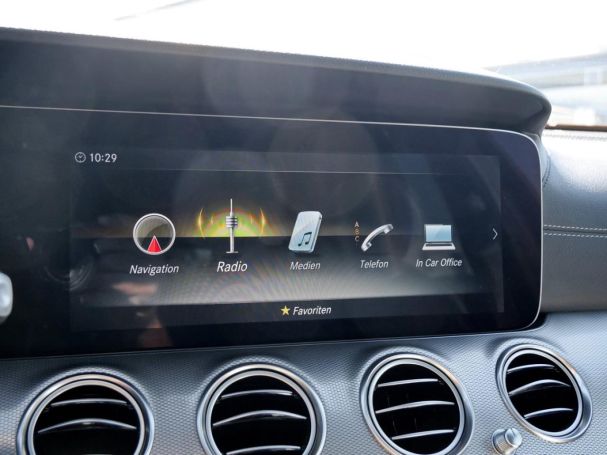 Mercedes-Benz E 350 d T AMG Night Distronic+ Schiebedach AHK