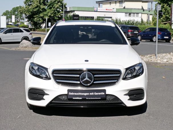 Mercedes-Benz E 350 d T AMG Night Distronic+ Schiebedach AHK