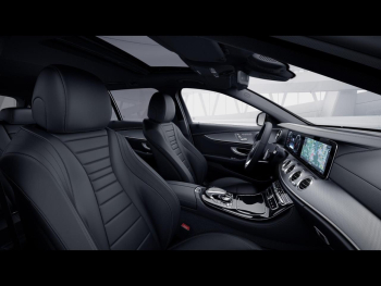 Mercedes-Benz E 350 d T AMG Night Distronic+ Schiebedach AHK
