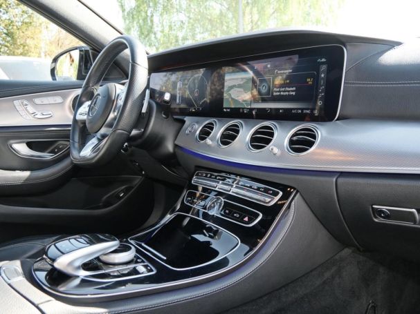 Mercedes-Benz E 350 d T AMG Night Distronic+ Schiebedach AHK