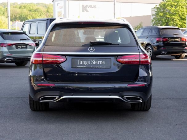 Mercedes-Benz E 400 d 4M T AMG Schiebedach Standheizung AHK