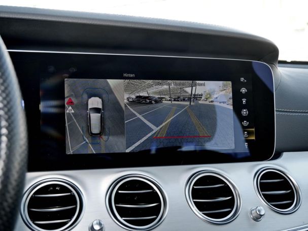 Mercedes-Benz E 400 d 4M T AMG Distronic Burmester 360° AHK